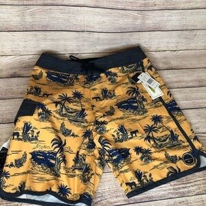 ONOSurfShop  BOARD SHORTS